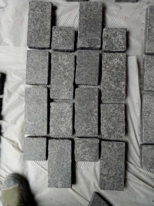 China G684 Graniet mazen met hekwerk