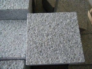 G654 gevlamde granieten straatsteen